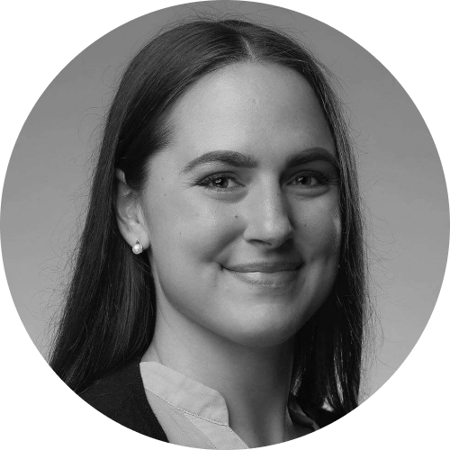 Headshot of Kristina Lopienski